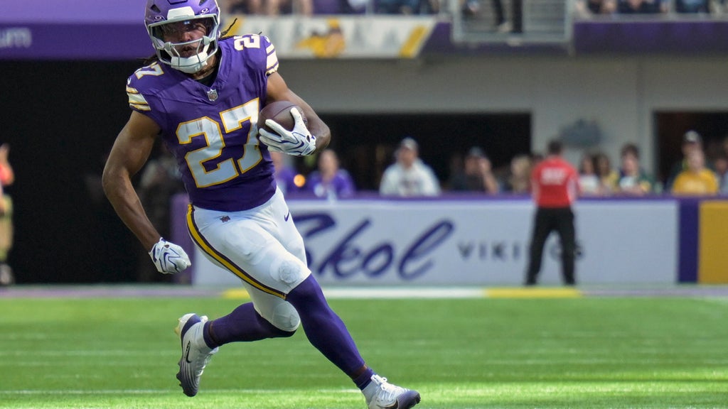 Vikings return RB Jordan Mason from injured reserve after broken thumb kept him out last 4 games — WCCO / CBS Minnesota, Coral Gables Sports news