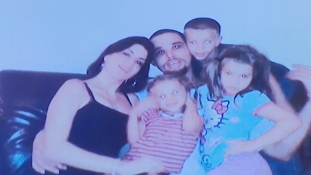 Jury member gets sent home in death penalty trial of Miami man who admitted to triple murder — CBS Miami, Coral Gables Community news