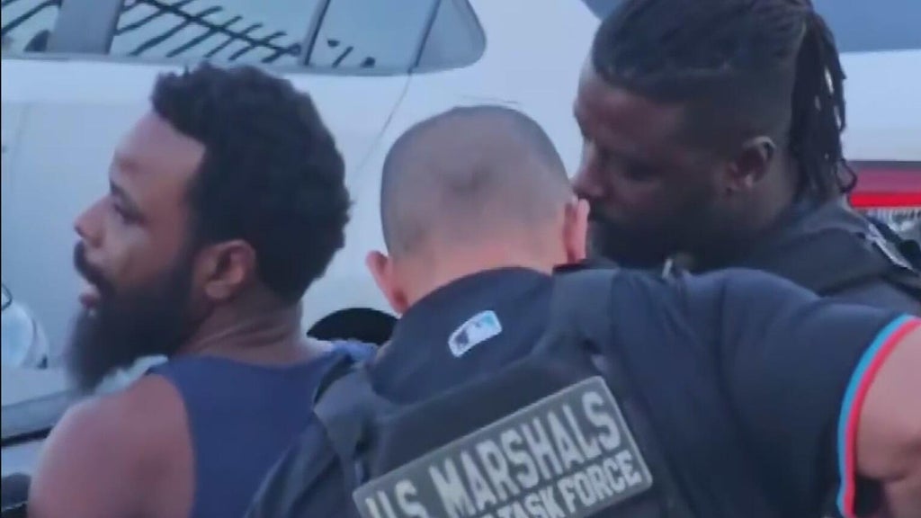 Family reacts after man accused of shooting Dwight Wells is arrested in Miami — CBS Miami, Coral Gables Community news