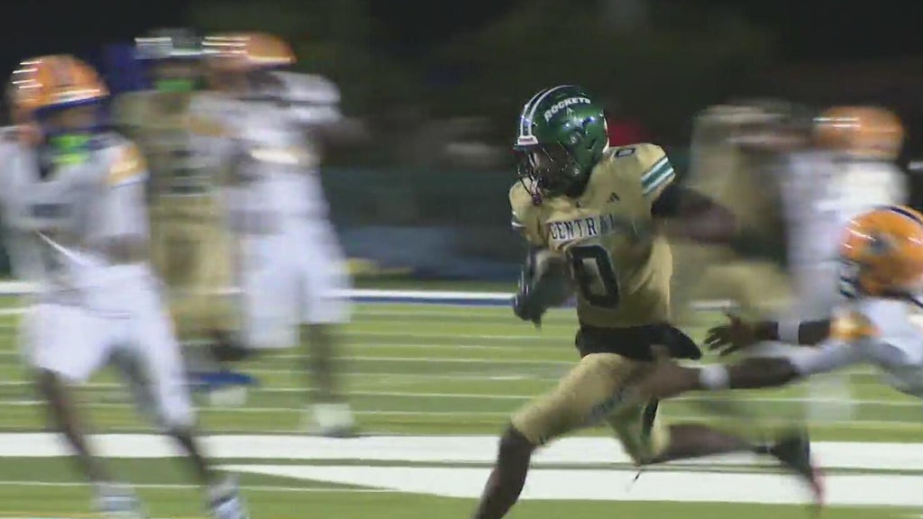 Meet 2 of Miami Central's Nat Moore Trophy contenders — CBS Miami, Coral Gables Community news