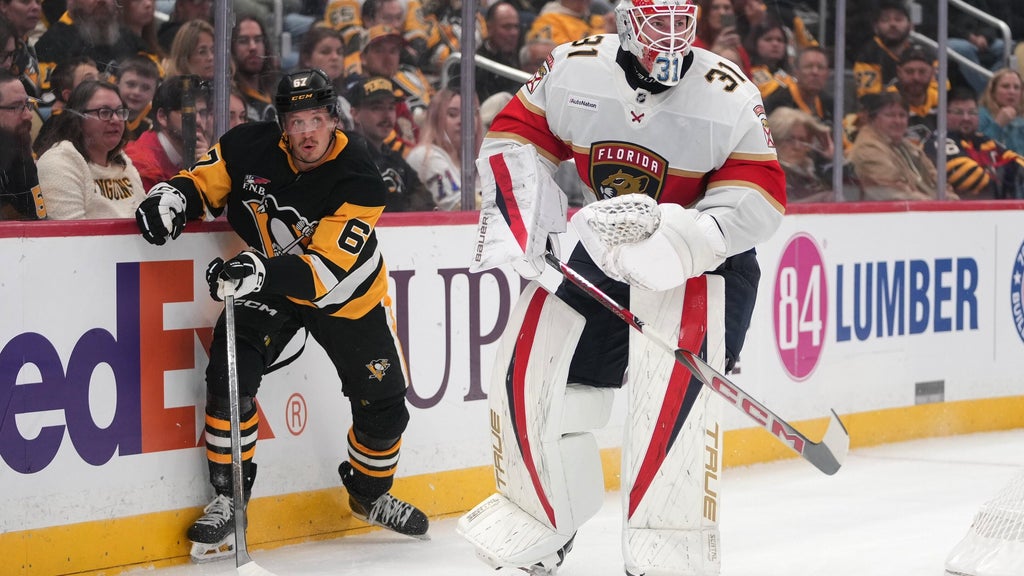 Pittsburgh Penguins blank Panthers 4-0 to spoil Florida goalie Cooper Black's record-setting NHL debut — CBS Miami, Coral Gables Health news