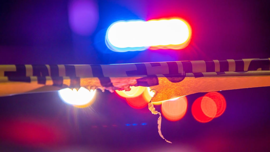 Man calls Sunrise Police to report he was shot, department says — CBS Miami, Coral Gables Health news