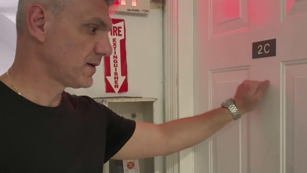Cybersecurity expert tracks identity theft rings in South Florida — CBS Miami, Coral Gables Technology news