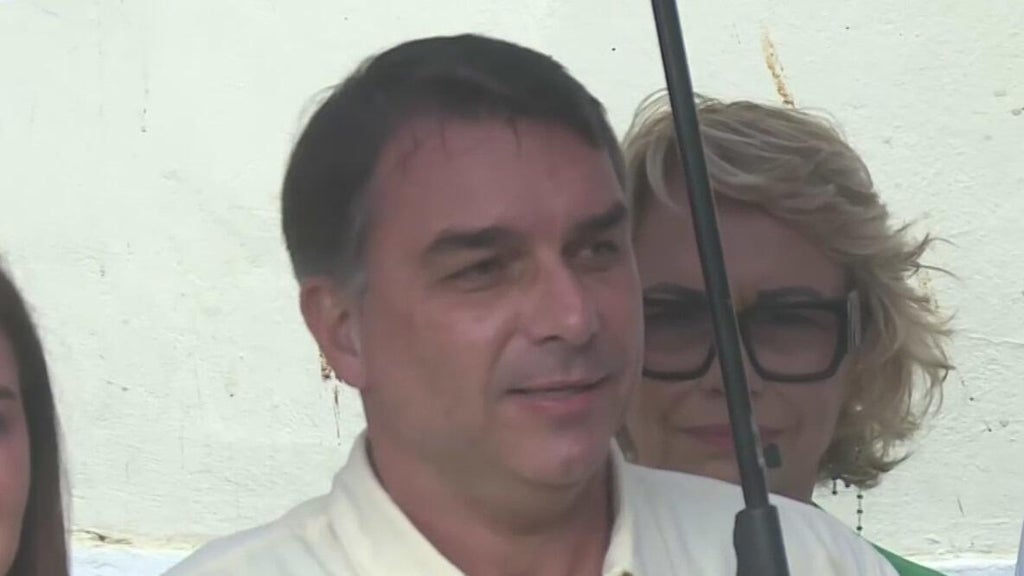 Reports vary on whereabouts of Flávio Bolsonaro after fleeing Brazil post presidential election — Coral Gables Community news