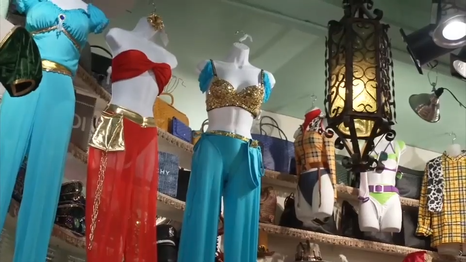 Miami Twice puts the sexy into Halloween with the hottest costumes for the spooky season — WSVN Entertainment, Coral Gables Health news