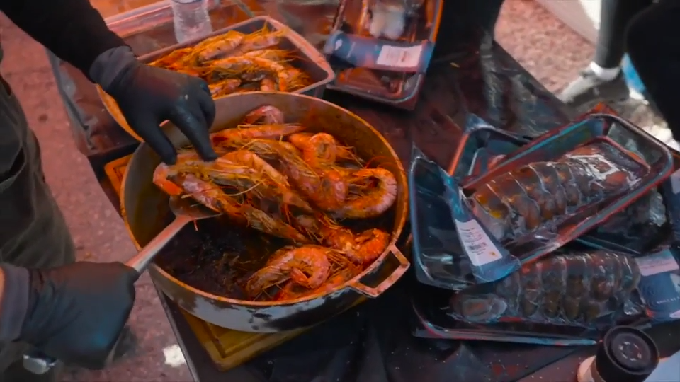 South Florida Seafood Festival in Wynwood features open bar and kids cooking contest — WSVN Entertainment, Coral Gables Dining news