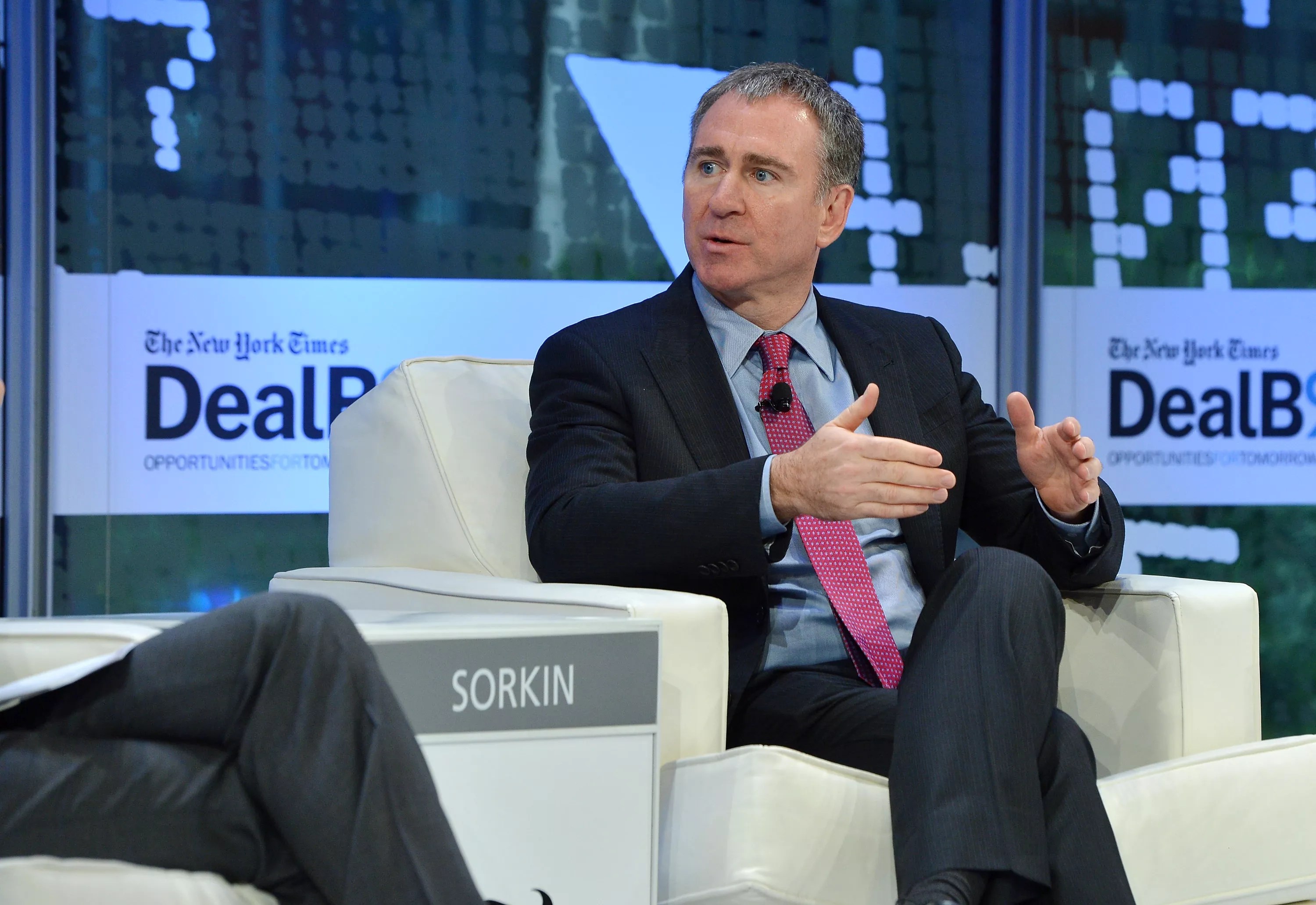 Rough waters: Ken Griffin’s superyacht marina helipad gets neighbor backlash — Miami New Times
